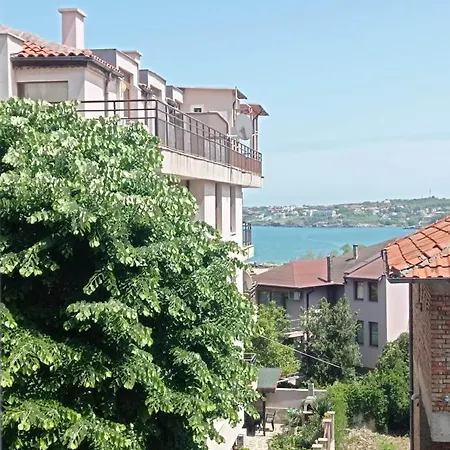 Апартаменты Lili *