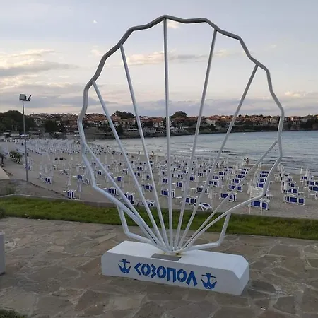 Lili * Σωζόπολη